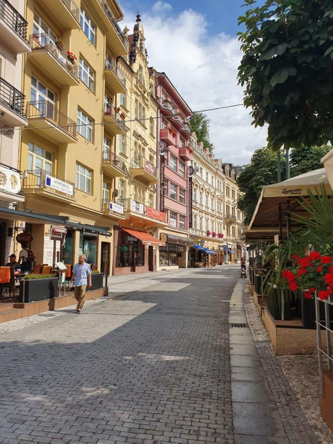 Madonna Apartments Karlovy Vary Kültér fotó